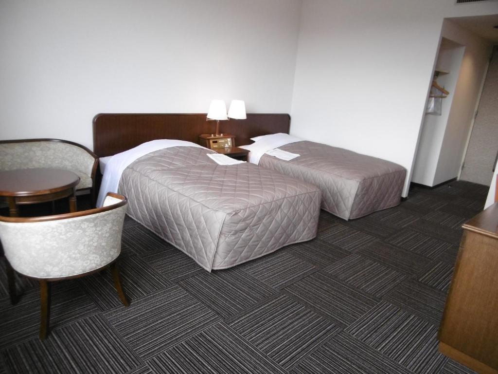 Urban Hotel Nihonmatsu photo