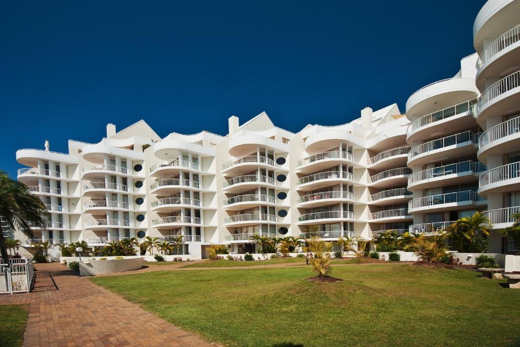 Osprey Apartments photo