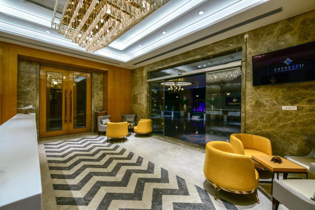 EXPRESS11 HOTEL photo