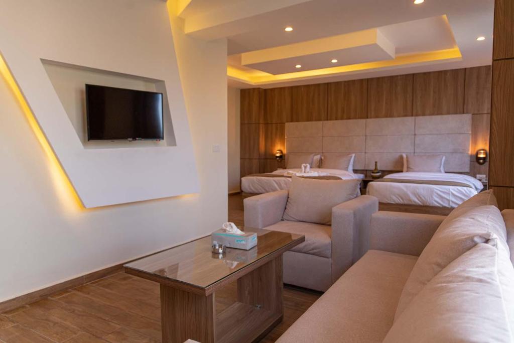 Nine Pyramids View Hotel