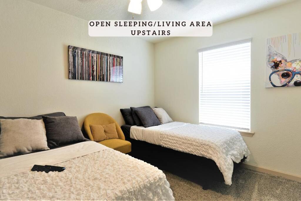 The Nest, 5 BDR, Big House, North of Town - Gatton, Houston