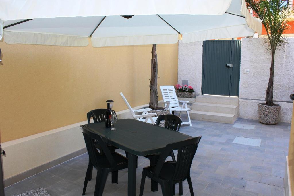 RE SOLE La Dependance - Casa vacanza V E N E R E - 2