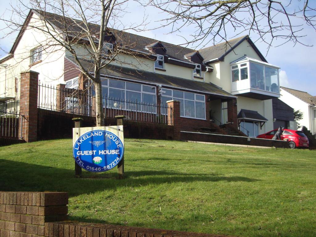Lakeland Guest House photo