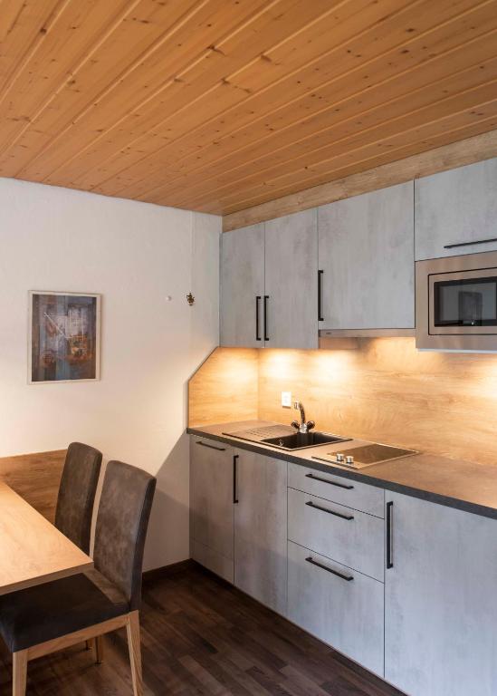 Apartment Madlaina - 3