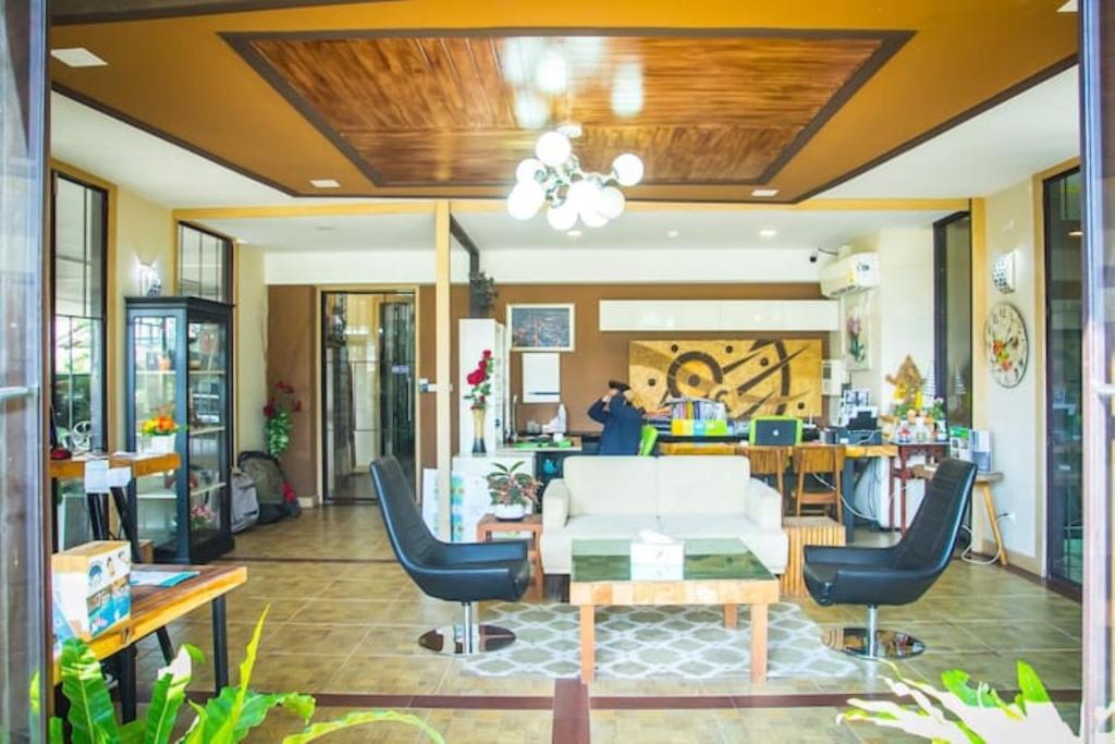 Tree Boutique Condo at Nimman photo