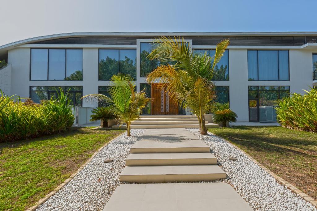 Paradise Nurai Villa - 6 Bedrooms photo