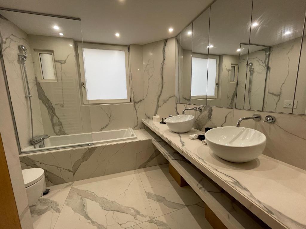 RESIDENCES HARCOURT - Ile Saint Louis - PARIS - 3