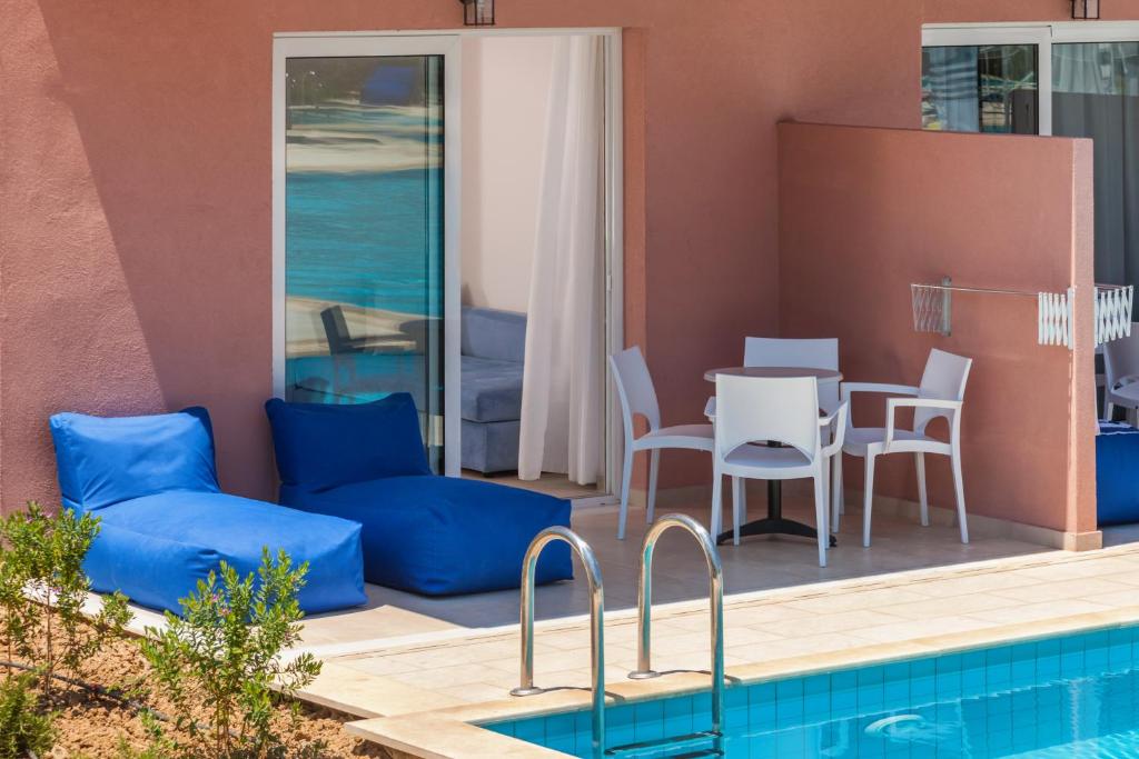 Alykanas Village Resort — Swimming pool in Alikanas, Ionian Islands