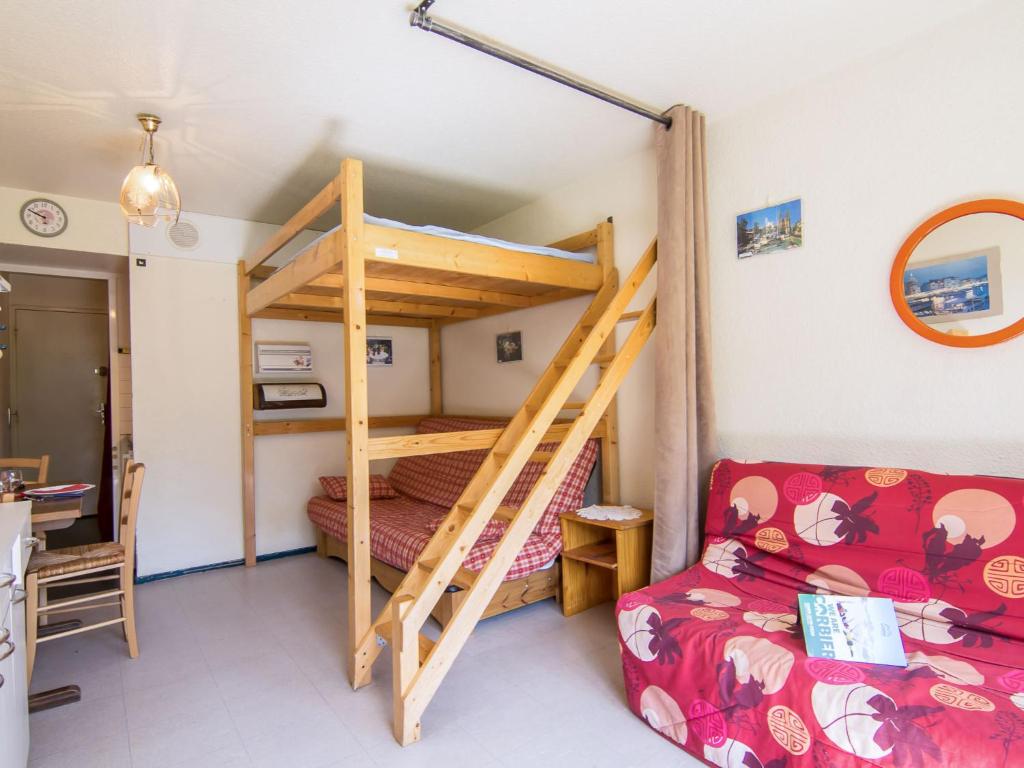 Studio Soyouz Vanguard-10 by Interhome - 3