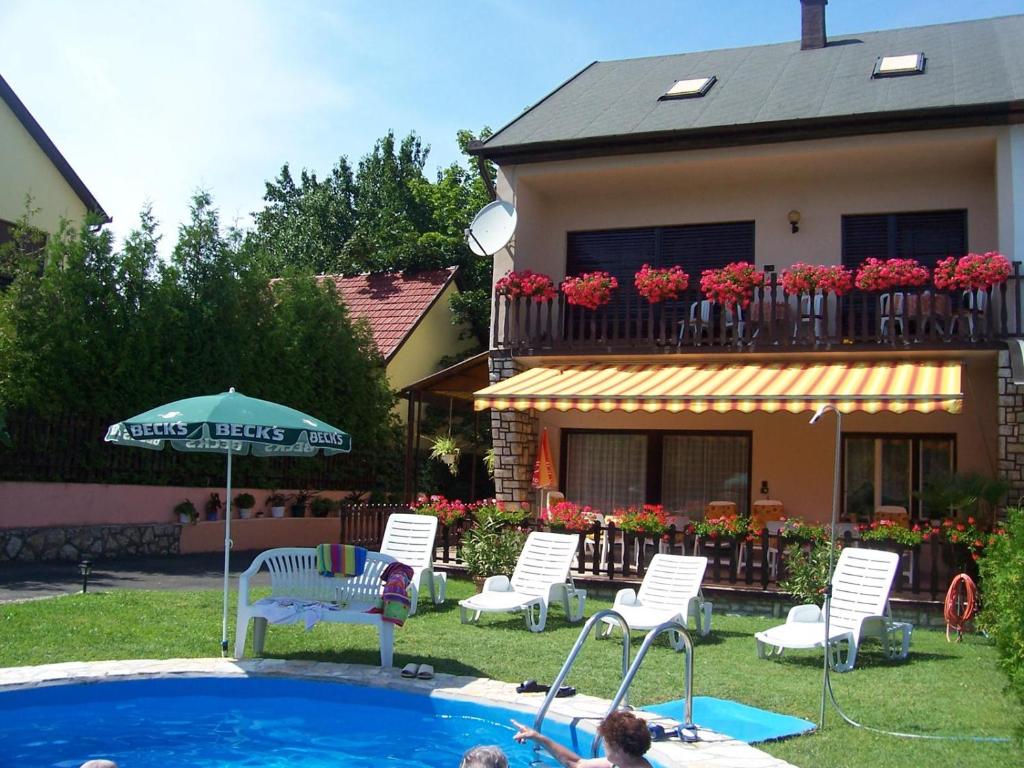 Crystal Apartement F, Balatonföldvár