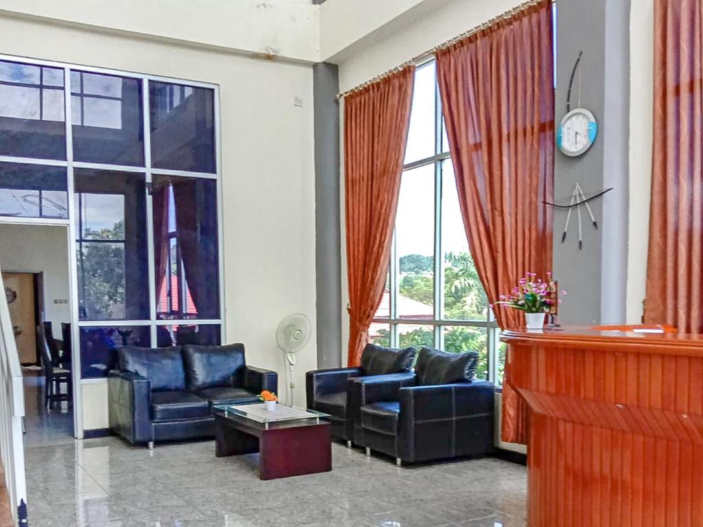 5. 레드도어즈 니어..