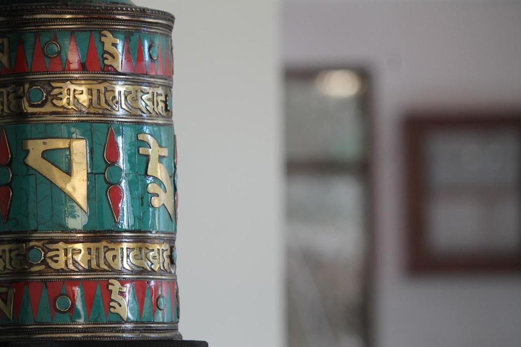 フロント・ロビー