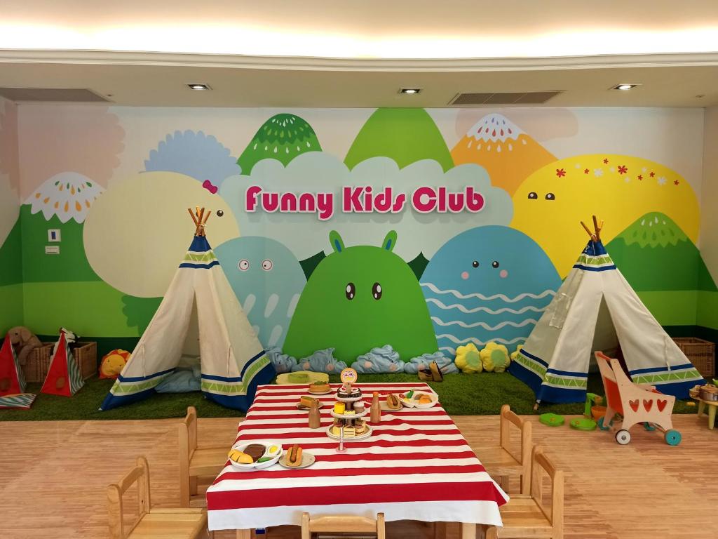 Kid’s club