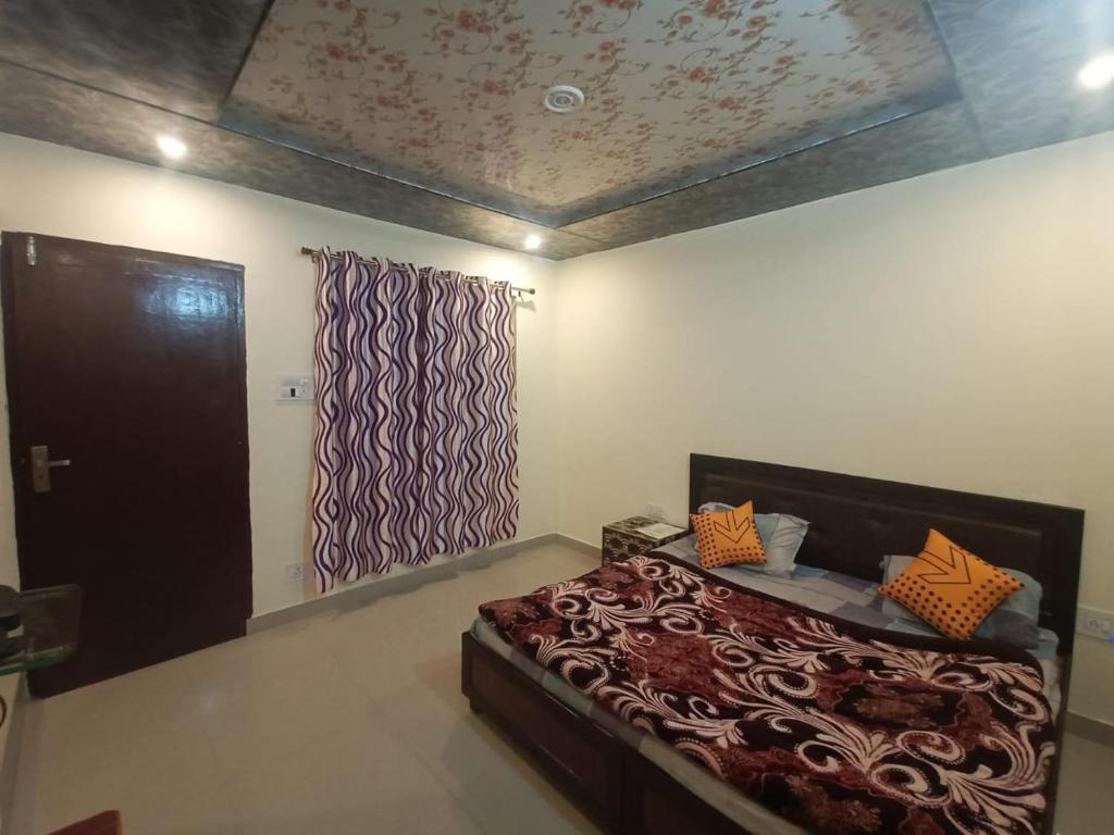 Usha home stay