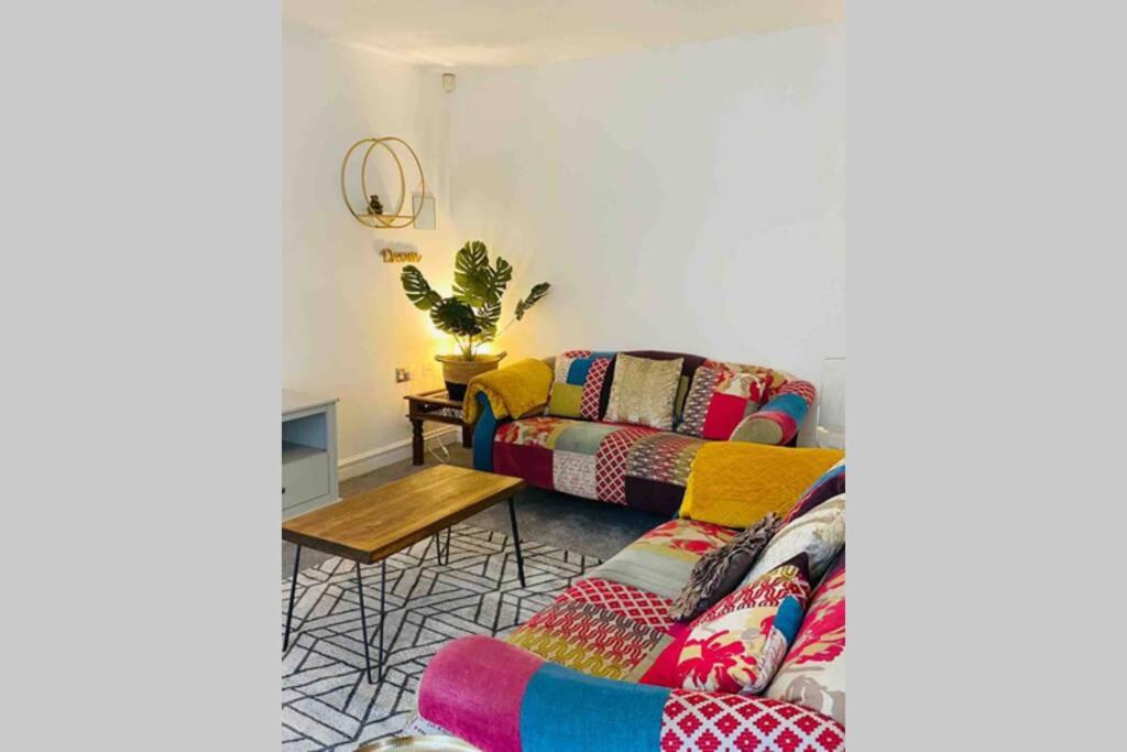 The Old Queens Stable on Sea, Hollington