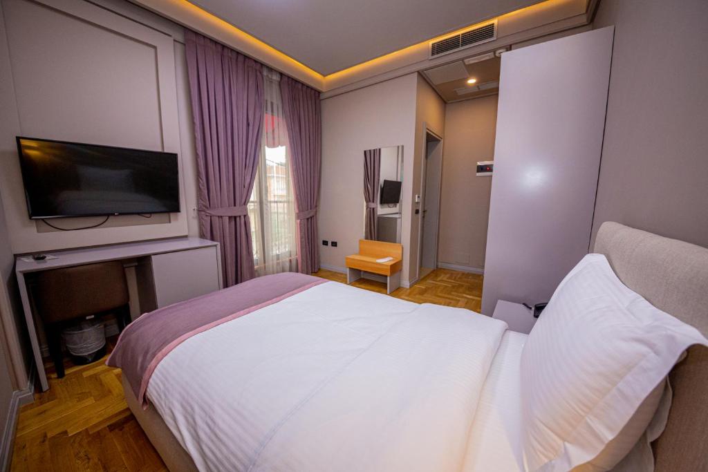 City Center Hotel photo