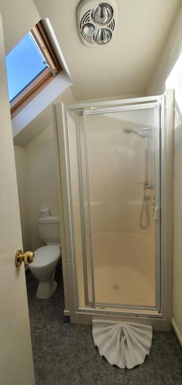 Rosewood Court Motel photo