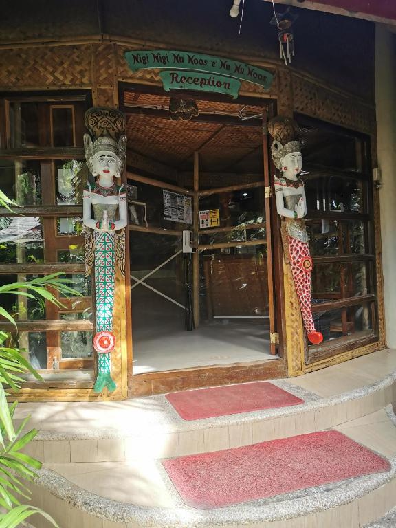 RedDoorz Premium @ Nigi Nigi Nu Noos Station 2 Boracay photo