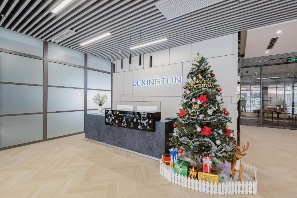 Lexington Westlake — Hotel in Hanoi