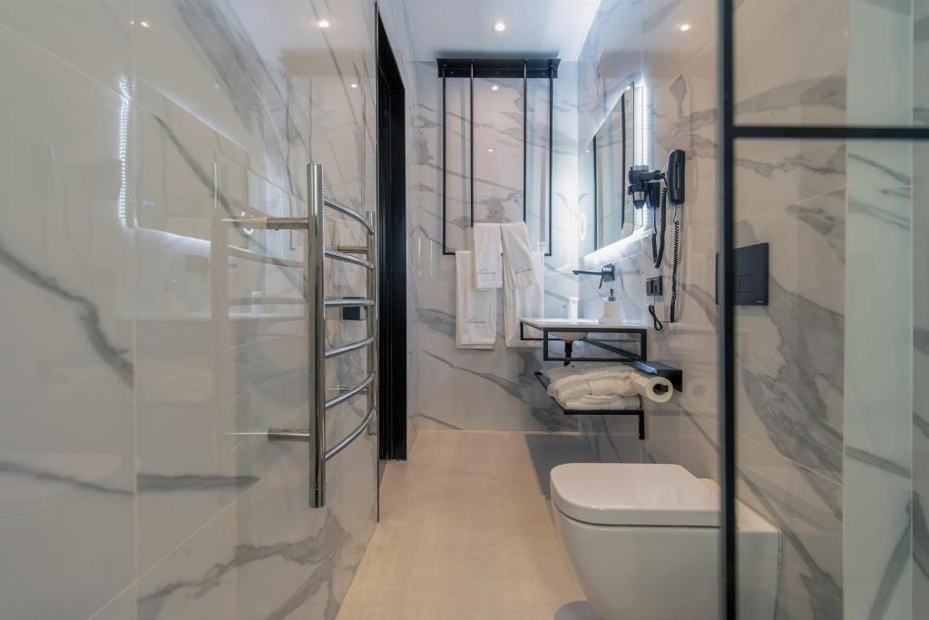 ห้องน้ำ