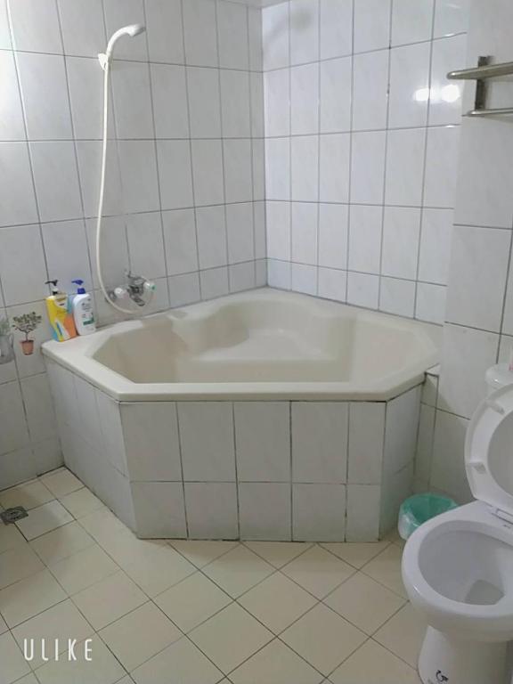 Zhiben hotspring Heping Guesthouse photo