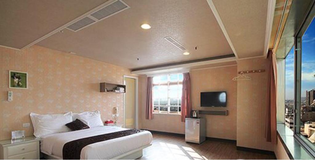 Ya Tai Hotel photo