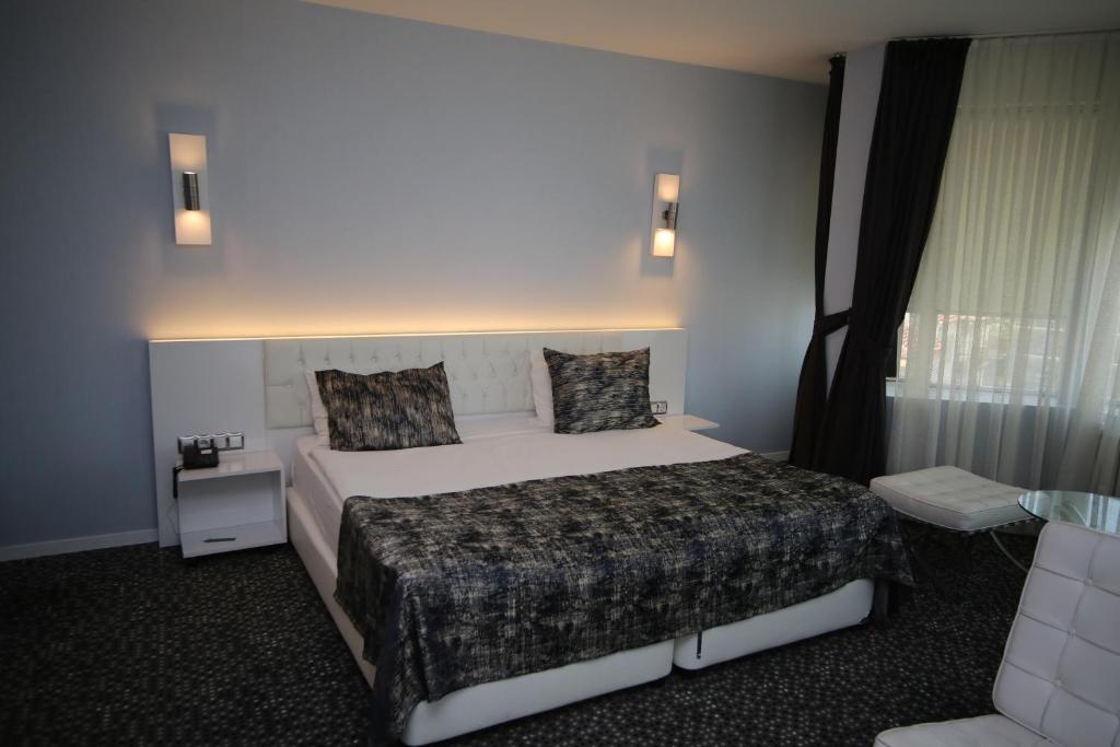 Grand Nora Hotel photo