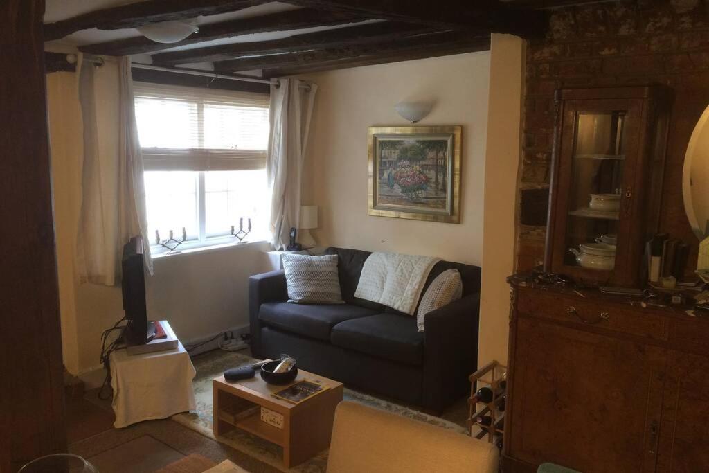 Cathedral View Cottage, Canterbury, Kent