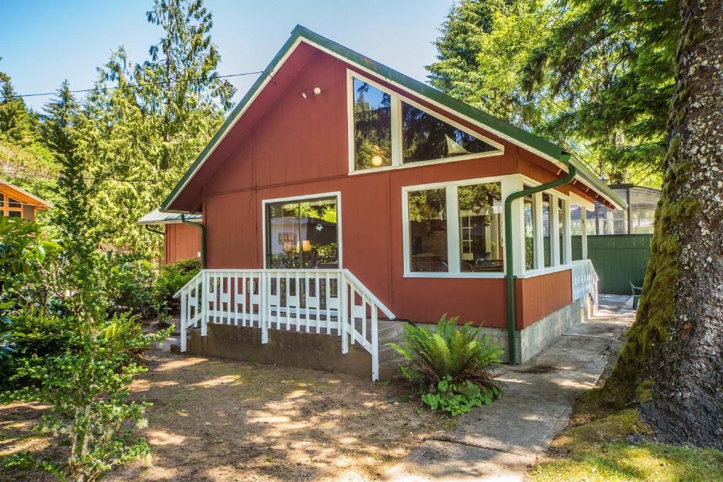 Big Salmon Main image 1