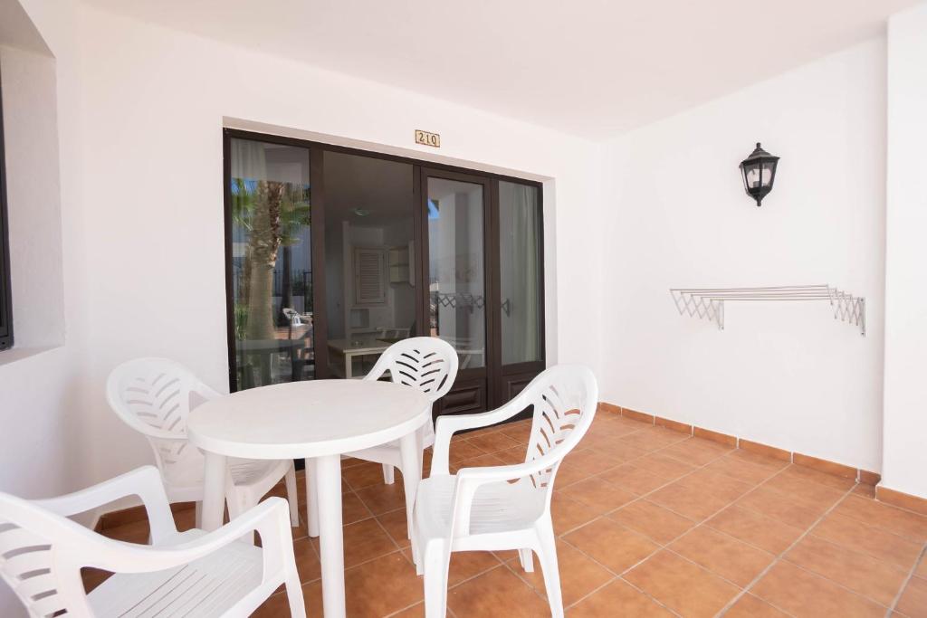 Apartamentos Flamingo - 2