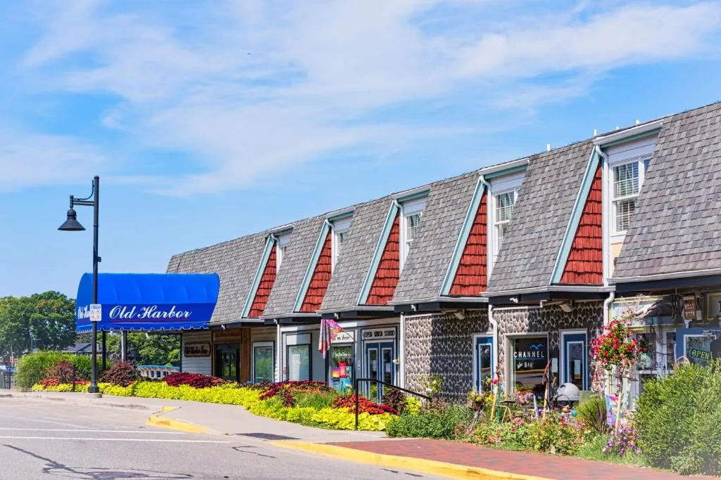 Old Harbor Inn，位于南黑文的酒店