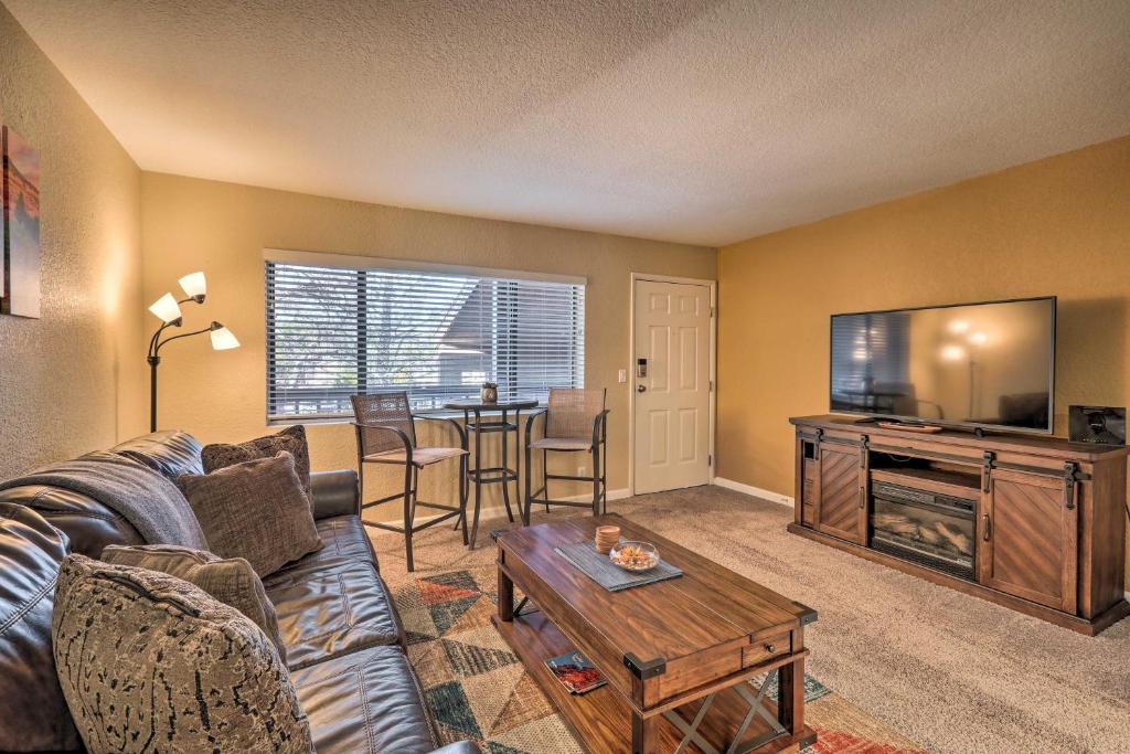 Sedona Condo Less Than 5 Miles to Cathedral Rock Trail! — Hotel in Sedona (AZ)