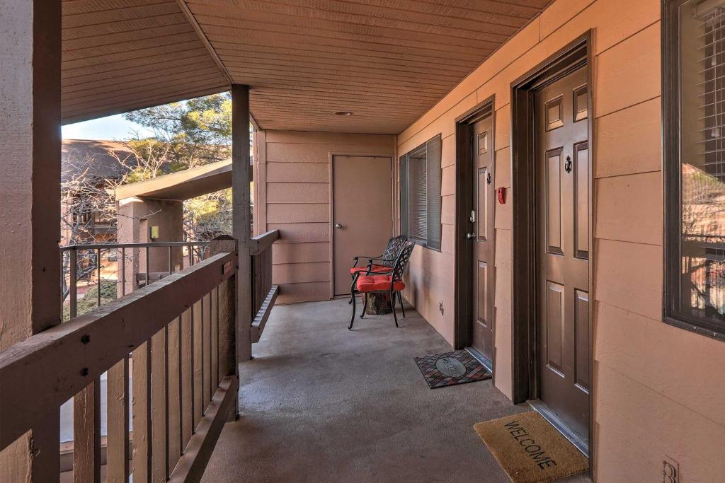 Sedona Condo Less Than 5 Miles to Cathedral Rock Trail! photo