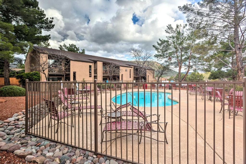 Sedona Condo Less Than 5 Miles to Cathedral Rock Trail! photo