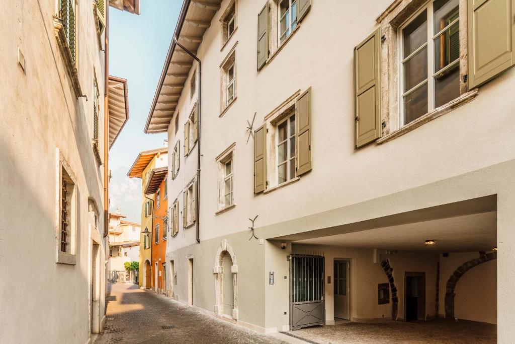 Casa Dei Maestri Luxury Apartments - 2