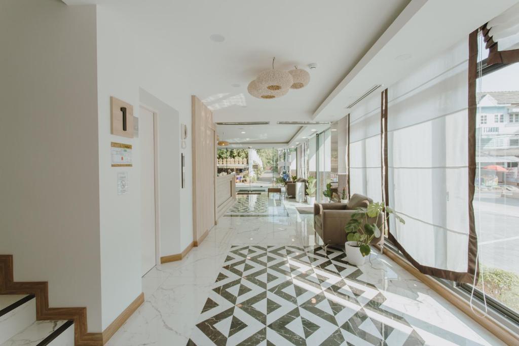 3. 푸드슨 호텔 치..