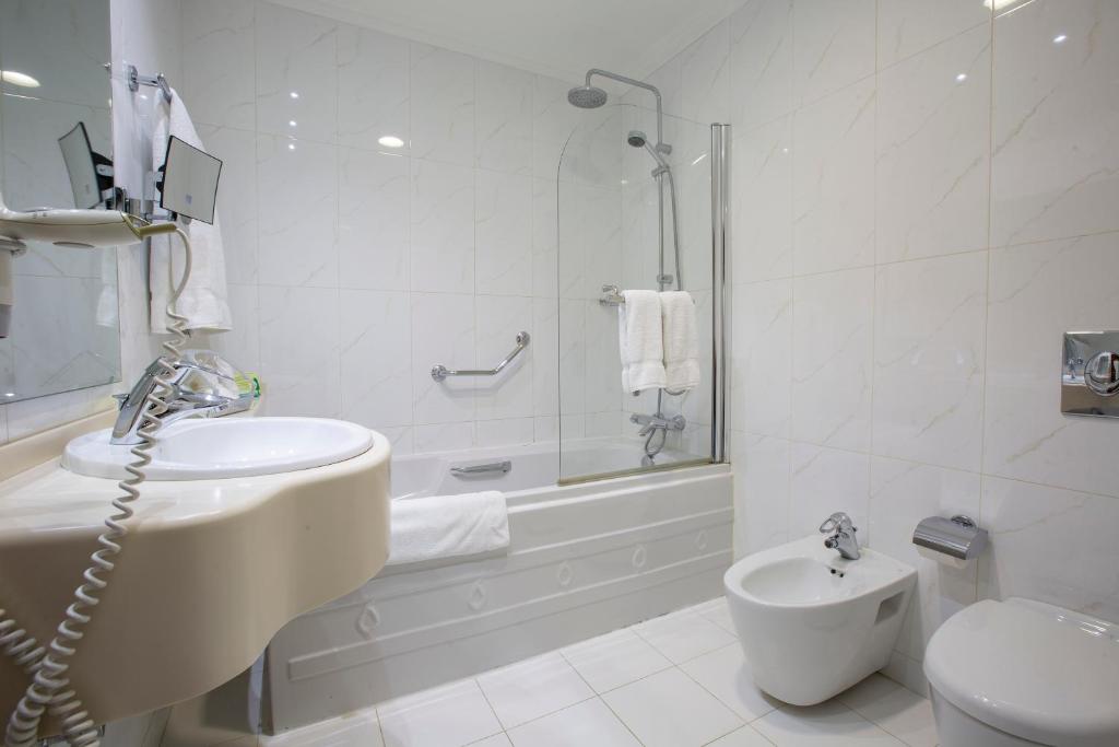 ห้องน้ำ