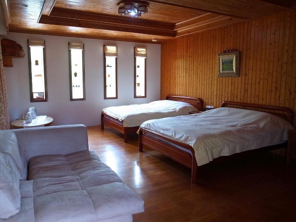 The LianFamily Teahouse B&B photo