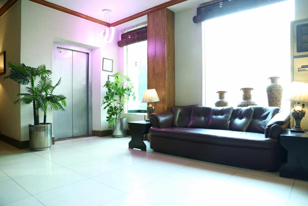 Facilities, Fiesta Inn Hotel & Resorts Multan in Multan