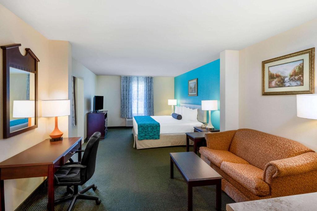 Howard Johnson by Wyndham Houma photo