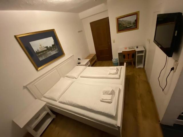 Hotel Wildschutz Basic photo
