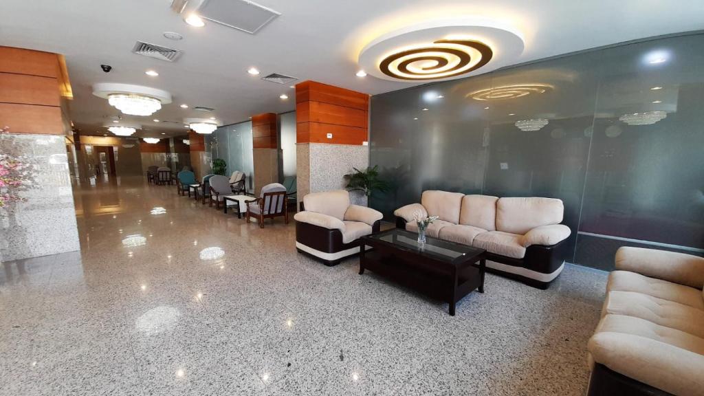 ZODIAC HOTEL APARTMENTS FAHAHEEL photo