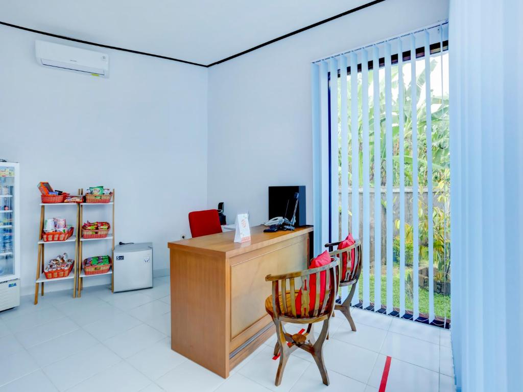 OYO 3984 Bahtera Guest House photo