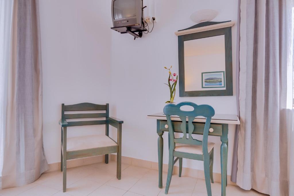 Hotel Mar A Vista — Hotel rooms in Albufeira, Faro
