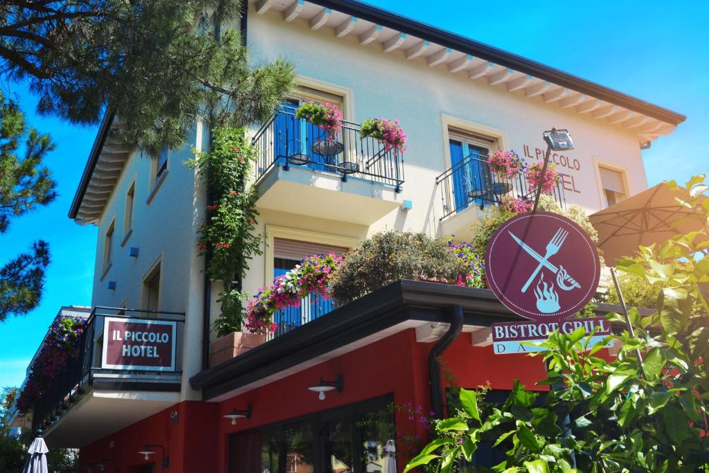 Piccolo Hotel e Ristorante — Hotel in Sirmione