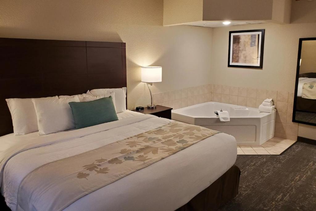 Cobblestone Suites - Oshkosh