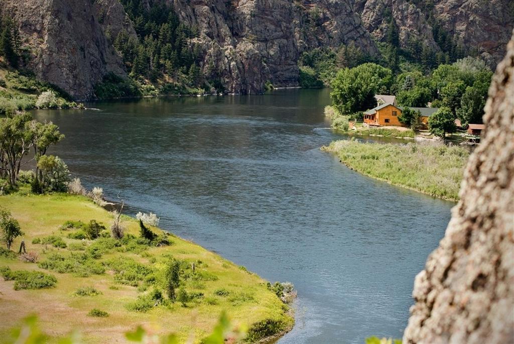 River's Bend Lodge photo