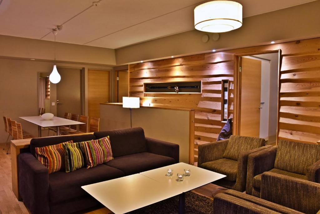 Four-Bedroom Apartment