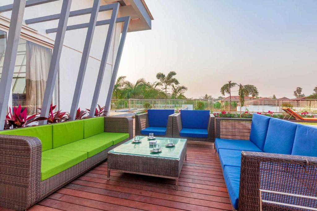 Facilities, StayVista's White Pebbles - A Villa with Theater Room & Swimming Pool in Lonavala