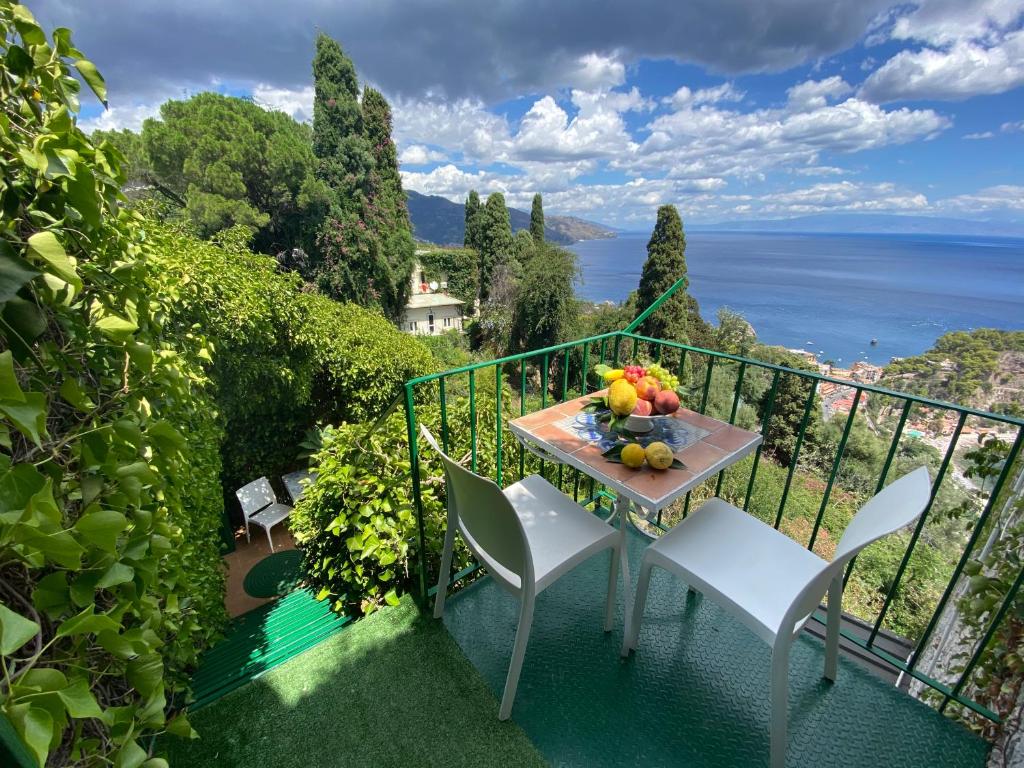 Villa Don Mimi Guarnaschelli la dependace photo